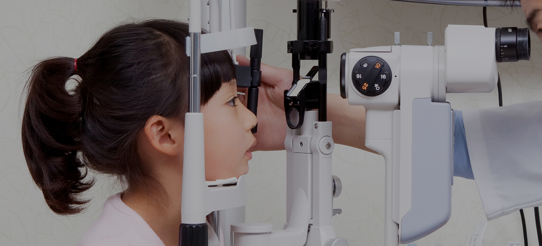 눈건강을 위한 선택<br>군산삼성안과|환자안전을 우선으로 하는 검진시스템으로<br>언제나 신뢰와 믿음을 전달합니다.